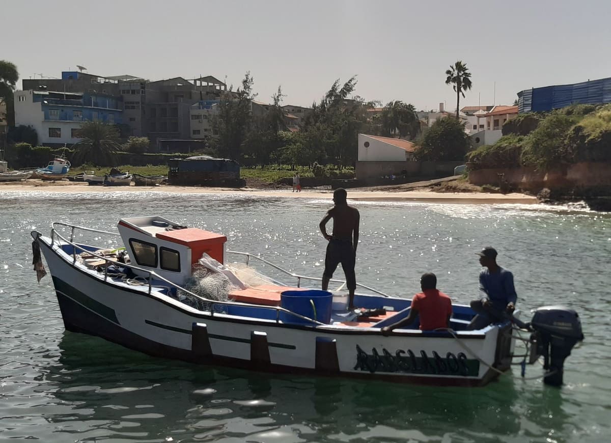 Leia mais sobre o artigo Beneficiários da comunidade de Bimbirim recebem a embarcação financiada pelo POSER